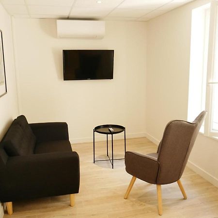 Appartement Avec Chambre - Entree Spa Incluse Bourbon-Lancy Exterior foto